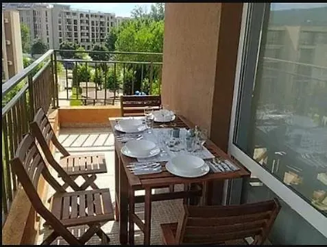 Golf Club - Premium Apartment