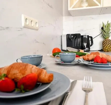 아파트 Golf Club - Premium 써니비치