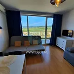 Holiday Fort And Orchid Fort Premium Apartments
