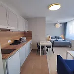 Holiday Fort And Orchid Fort Premium Apartments *