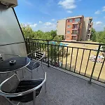 And Orchid Premium Апартаменти