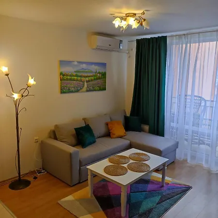 Golf Club And Orchid Garden Premium * Slăntjev Brjag