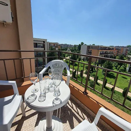 Golf Club And Orchid Garden Premium Slăntjev Brjag